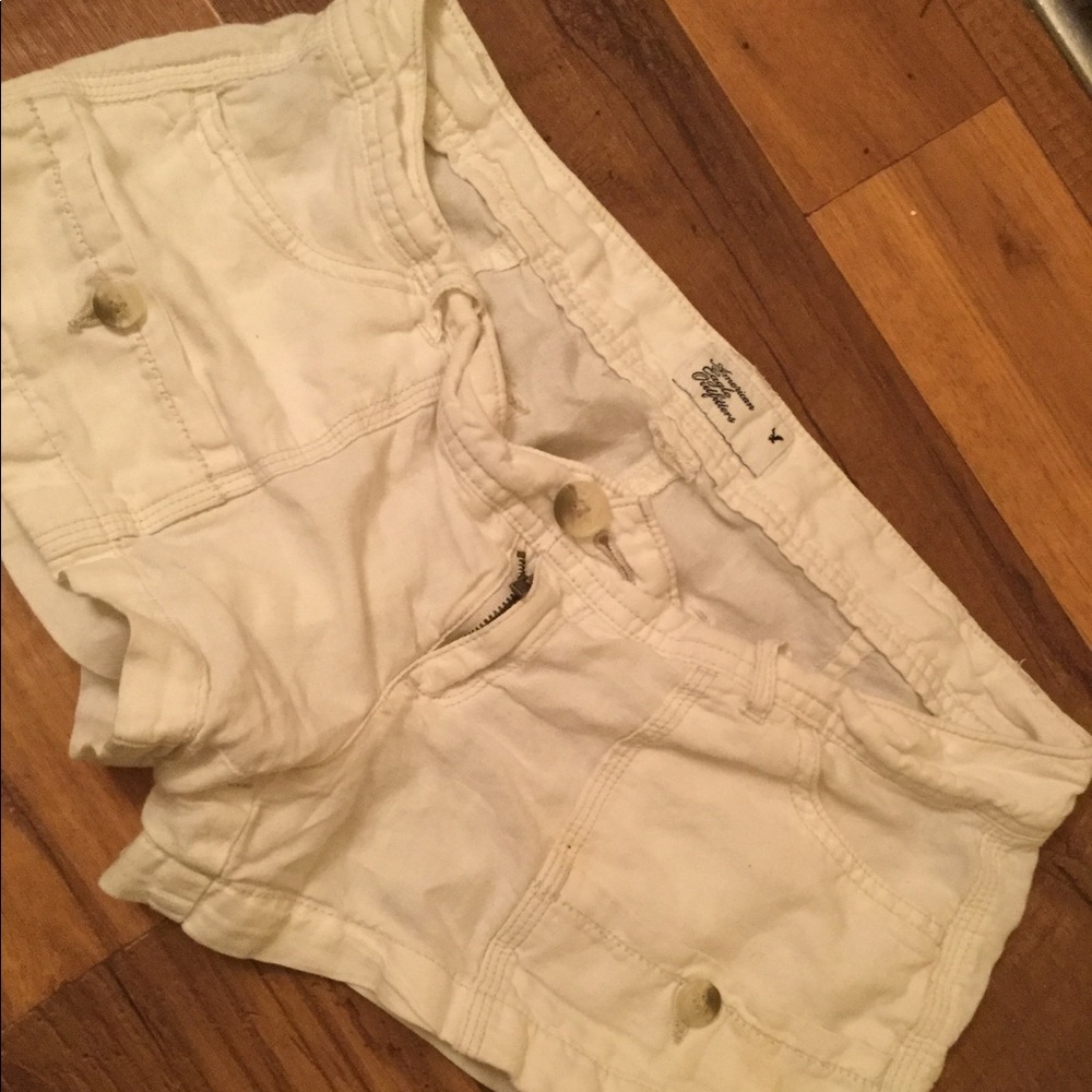 American Eagle white shorts.